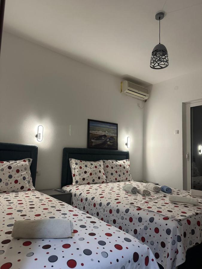 Apartments Baja Улцинь Екстер'єр фото