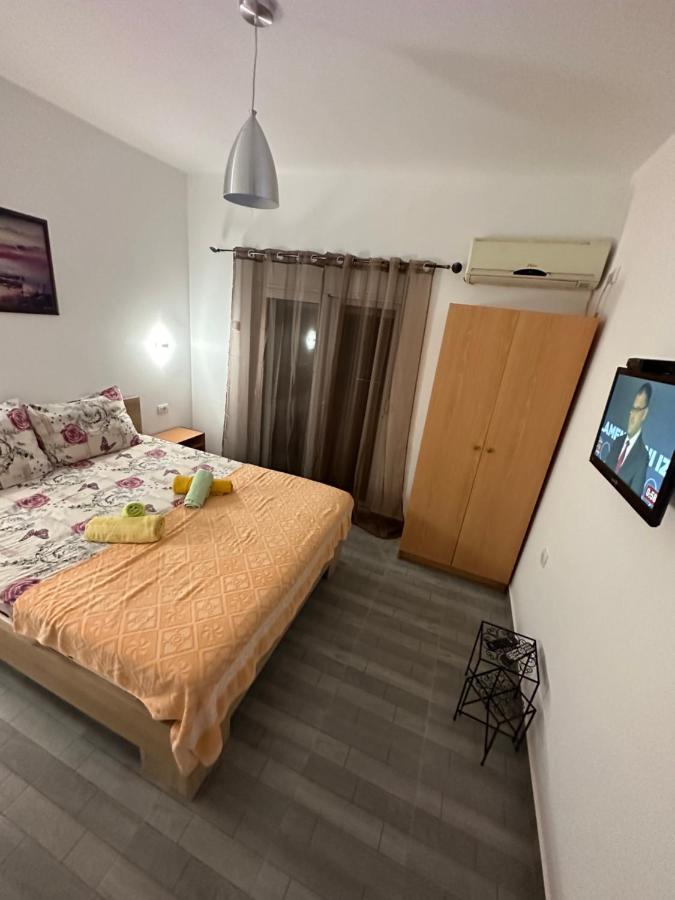 Apartments Baja Улцинь Екстер'єр фото