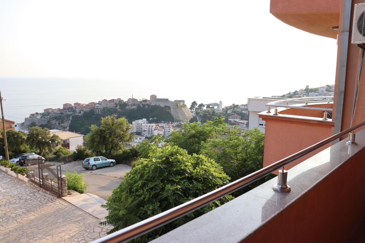 Apartments Baja Улцинь Екстер'єр фото