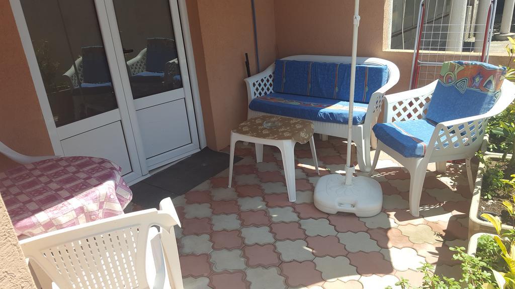 Apartments Baja Улцинь Екстер'єр фото